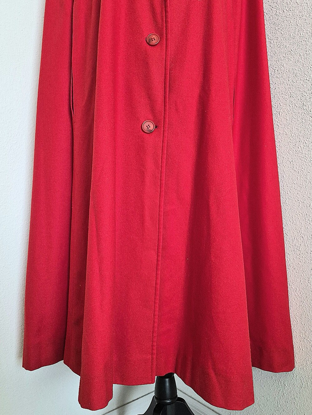 SOLD Vintage Pendleton Red Long 100% Wool Cape Coat Size L Button USA Classic - Picture 7 of 17